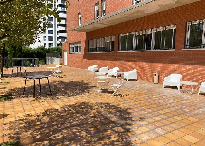 Miresibilbao - Residencia Universitaria Hotell *