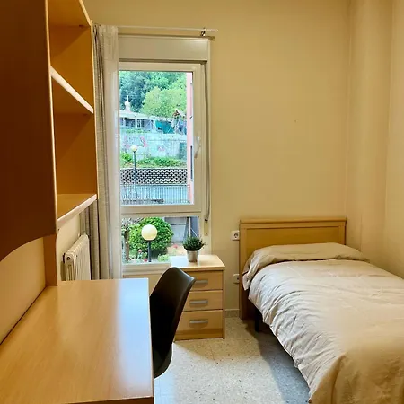Miresibilbao - Residencia Universitaria Hotell *