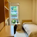 Miresibilbao - Residencia Universitaria Szálloda *