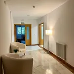 Miresibilbao - Residencia Universitaria Szálloda *