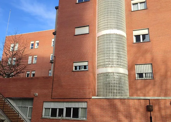 Miresibilbao - Residencia Universitaria מלון *