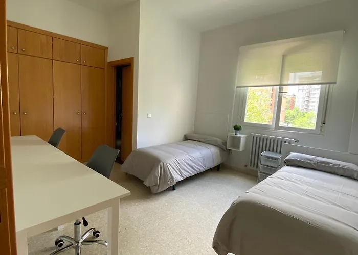 מלון Miresibilbao - Residencia Universitaria