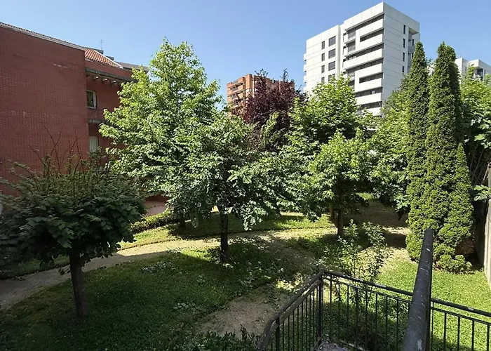 Miresibilbao - Residencia Universitaria מלון בילבאו